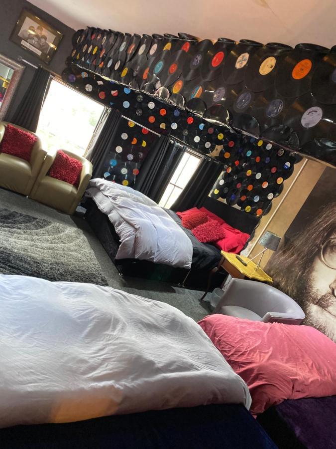 Guest house Party Pad 3*